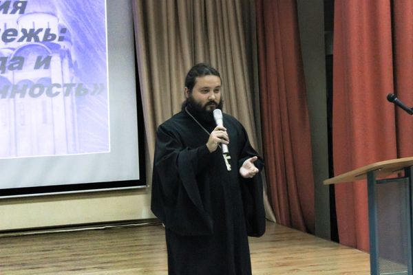 2018-11-27 Рождественские чтения в МАОУ СОШ2